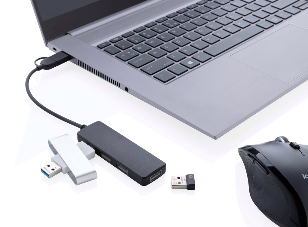 Hub USB din plastic reciclat RCS cu intrare duală personalizat cu logo