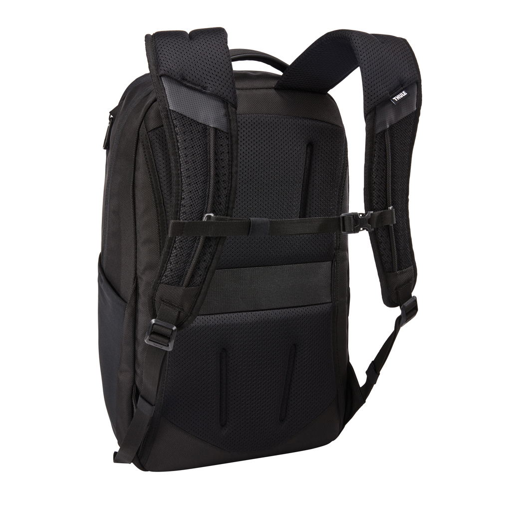 Rucsac din material reciclat Thule Accent 23L personalizat cu logo